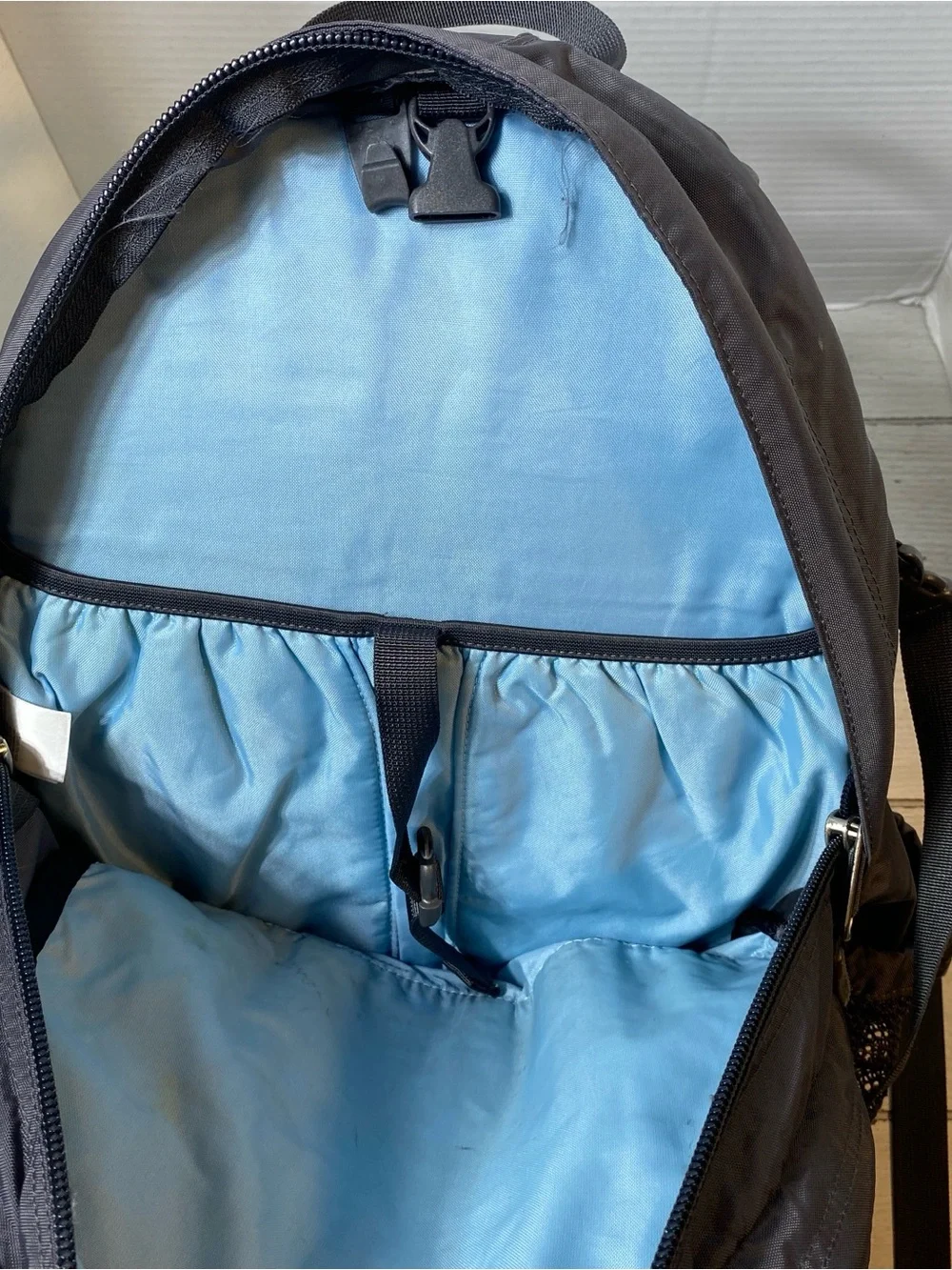 The North Face Borealis Backpack Blue Black Hiking School Travel Daypack Used